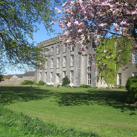 Bed & Breakfast Ash Hill 2*