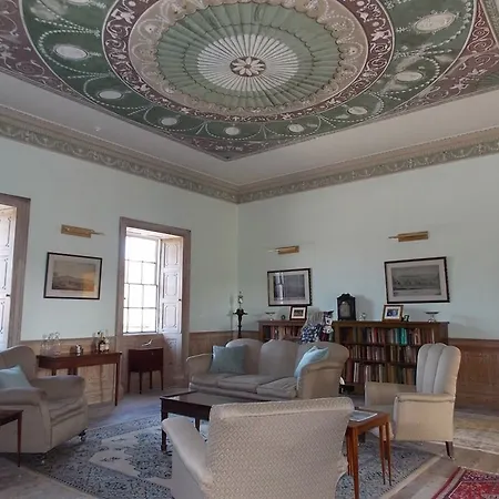 Ash Hill לינה וארוחת בוקר Kilmallock