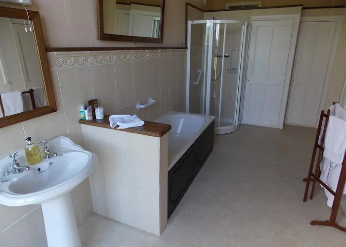 Ash Hill Bed & Breakfast